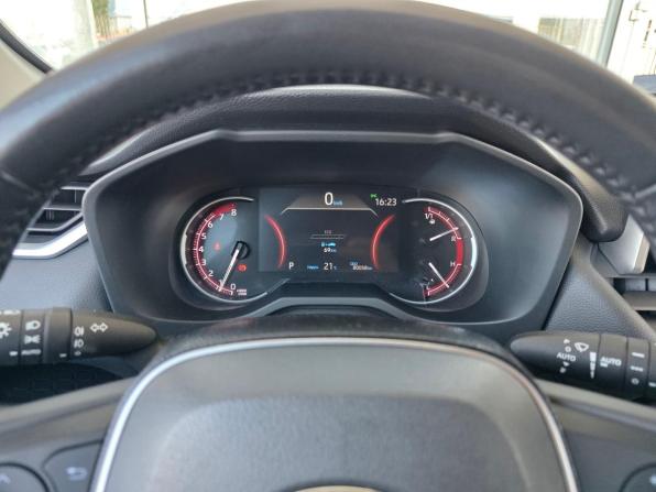 Toyota RAV4 V (XA50) с пробегом 2021 года, цена 3 769 000 рублей, 79865 км, внедорожник, Автокод Объявления