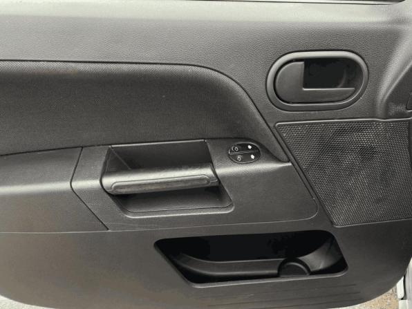 Ford Fusion I Рестайлинг с пробегом 2006 года, цена 244 000 рублей, 252470 км, хэтчбек, Автокод Объявления