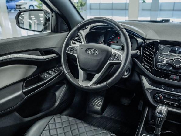 Lada (ВАЗ) Vesta I с пробегом 2020 года, цена 1 288 000 рублей, 64583 км, седан, Автокод Объявления