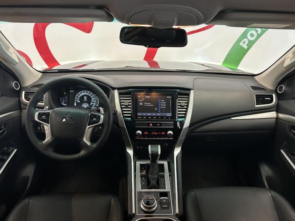 Mitsubishi Montero Sport III Рестайлинг с пробегом 2023 года, цена 4 400 000 рублей, 36560 км, внедорожник, Автокод Объявления