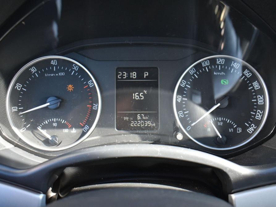 Skoda Octavia II (A5) Рестайлинг Мурманск  - изображение 6