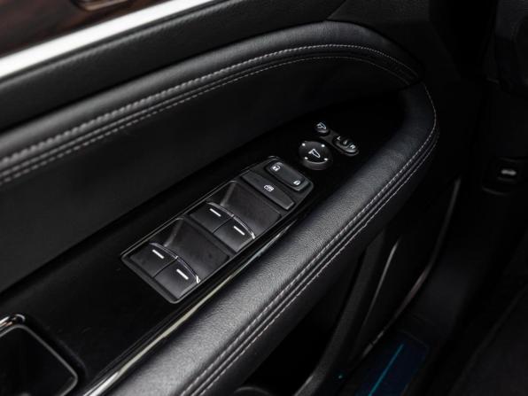 Honda UR-V I с пробегом 2020 года, цена 3 700 000 рублей, 38724 км, внедорожник, Автокод Объявления
