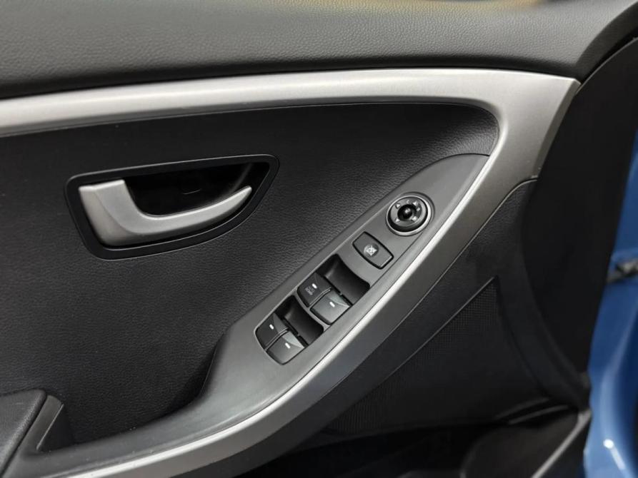 Hyundai i30 II Красноярск  - изображение 12