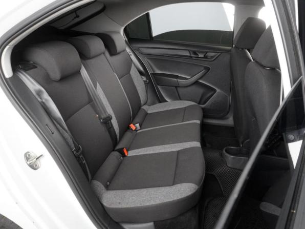 Skoda Rapid II с пробегом 2021 года, цена 1 299 000 рублей, 111132 км, лифтбек, Автокод Объявления