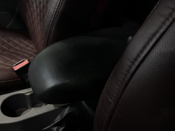 Ford Focus II с пробегом 2007 года, цена 380 000 рублей, 330710 км, седан, Автокод Объявления