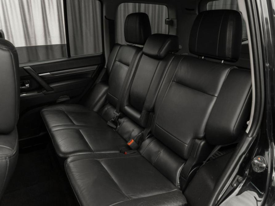 Mitsubishi Pajero IV Москва  - изображение 12