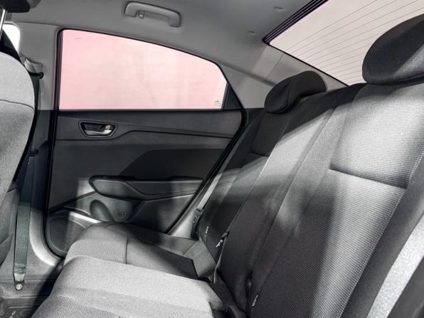 Hyundai Solaris II с пробегом 2018 года, цена 1 195 000 рублей, 144534 км, седан, Автокод Объявления
