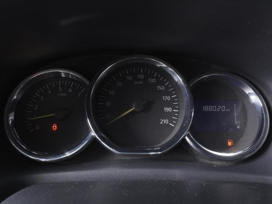 Renault Logan II Ростов-на-Дону  - изображение 13