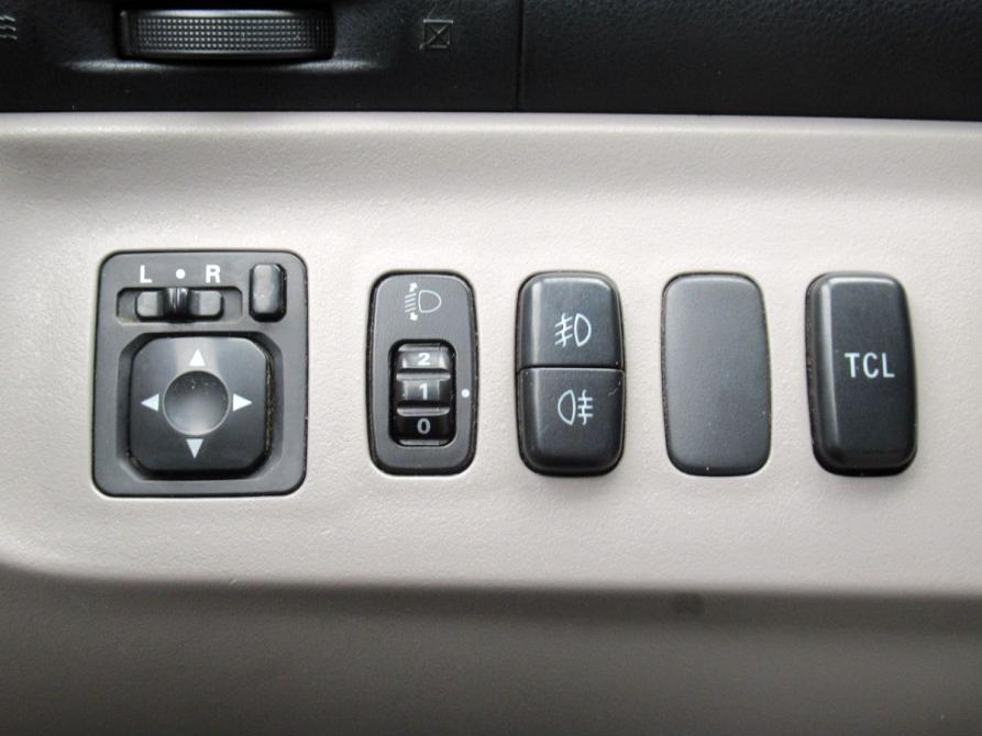 Mitsubishi Grandis I Самара  - изображение 16