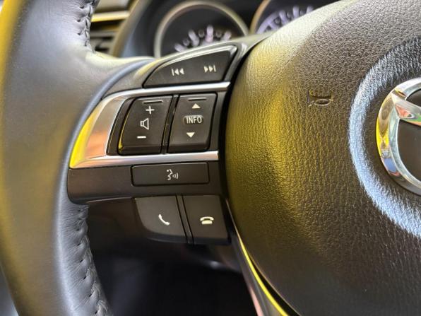 Mazda 6 III (GJ) Рестайлинг с пробегом 2015 года, цена 1 799 000 рублей, 157000 км, седан, Автокод Объявления