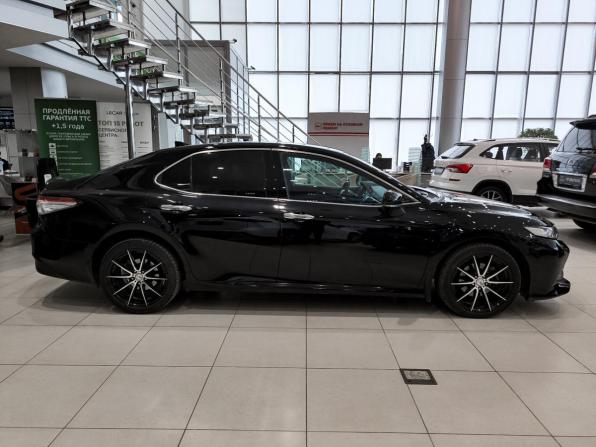 Toyota Camry VIII (XV70) с пробегом 2018 года, цена 2 399 000 рублей, 127303 км, седан, Автокод Объявления