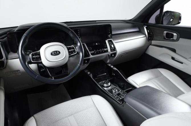 Kia Sorento IV с пробегом 2021 года, цена 3 599 000 рублей, 107000 км, внедорожник, Автокод Объявления