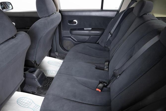 Nissan Tiida I Рестайлинг с пробегом 2012 года, цена 769 000 рублей, 262600 км, хэтчбек, Автокод Объявления