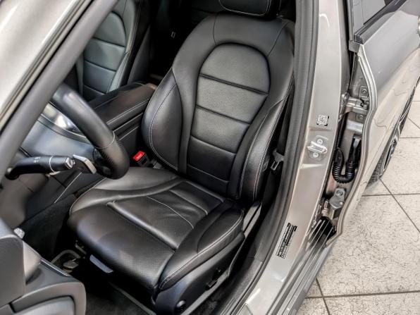 Mercedes-Benz C-Класс IV (W205) Рестайлинг с пробегом 2019 года, цена 3 655 000 рублей, 77893 км, седан, Автокод Объявления