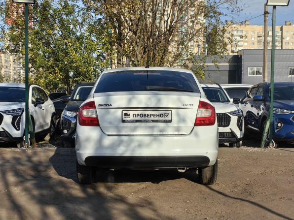 Skoda Rapid I с пробегом 2016 года, цена 679 000 рублей, 202000 км, лифтбек, Автокод Объявления