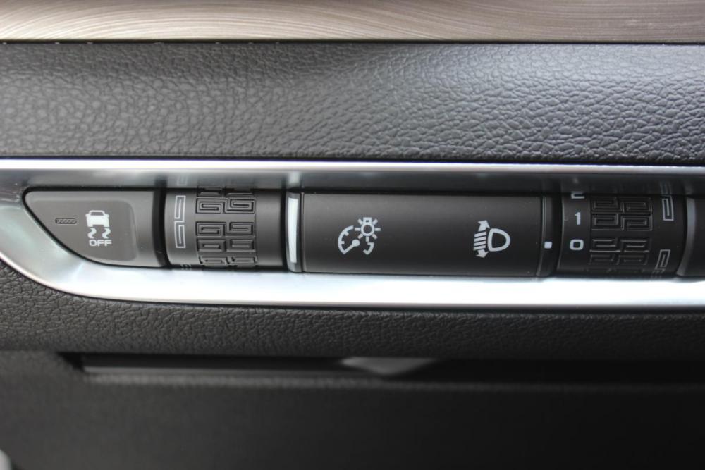 Geely Coolray I Белгород  - изображение 20