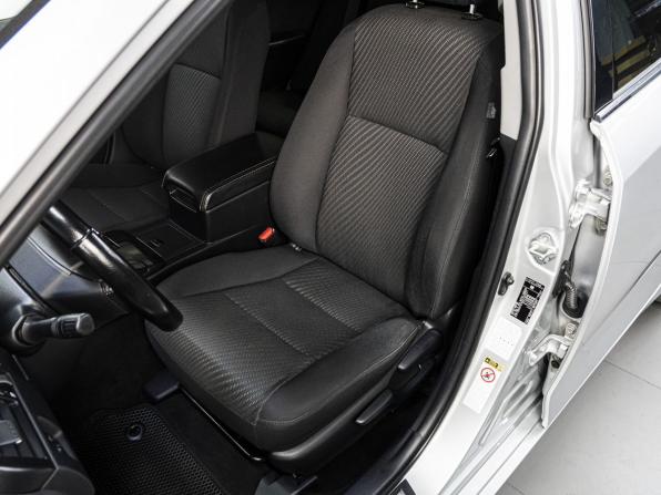 Toyota Camry VII (XV50) Рестайлинг с пробегом 2015 года, цена 1 940 000 рублей, 128479 км, седан, Автокод Объявления