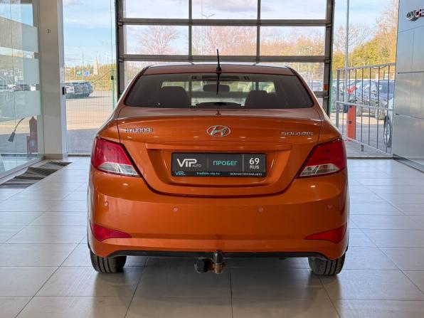 Hyundai Solaris I Рестайлинг с пробегом 2015 года, цена 1 047 000 рублей, 112807 км, седан, Автокод Объявления