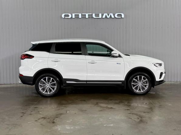 Geely Atlas Pro с пробегом 2022 года, цена 1 997 000 рублей, 44543 км, внедорожник, Автокод Объявления