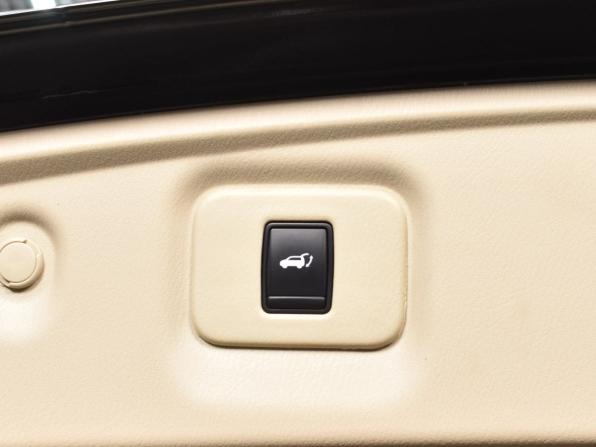 Infiniti JX с пробегом 2013 года, цена 2 299 995 рублей, 56292 км, внедорожник, Автокод Объявления