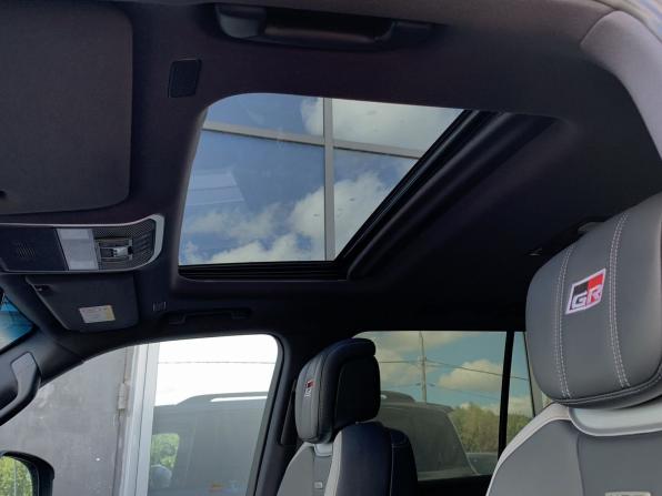 Toyota Land Cruiser 300 Series с пробегом 2021 года, цена 10 439 000 рублей, 123134 км, внедорожник, Автокод Объявления