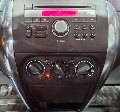 Suzuki SX4 I (Classic) Рестайлинг с пробегом 2011 года, цена 610 000 рублей, 154971 км, хэтчбек, Автокод Объявления