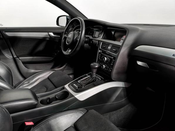Audi A4 IV (B8) Рестайлинг с пробегом 2012 года, цена 1 468 700 рублей, 125050 км, седан, Автокод Объявления