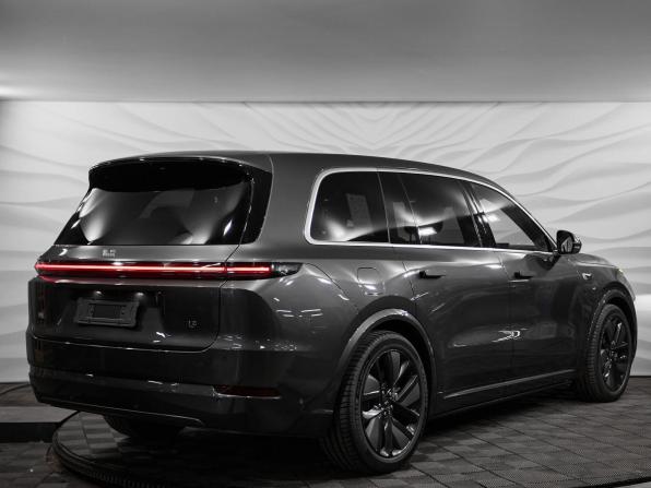 Новый Li Auto (Lixiang) L9 I Рестайлинг 2025 года, цена 11 790 000 рублей, внедорожник, Автокод Объявления