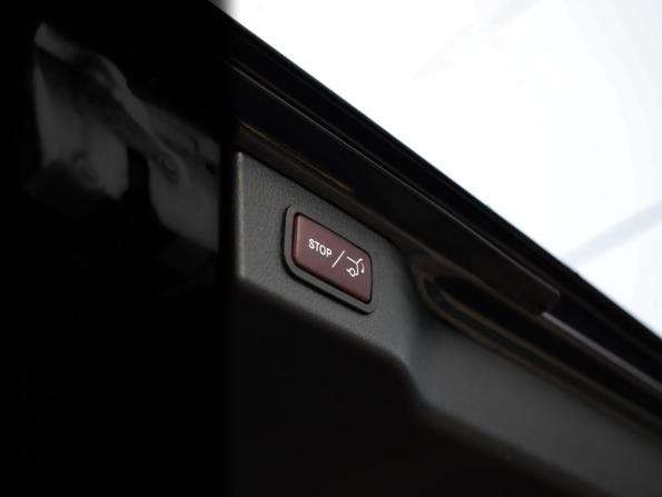 Mercedes-Benz V-Класс III (W447) Рестайлинг с пробегом 2020 года, цена 4 699 000 рублей, 120151 км, минивэн, Автокод Объявления