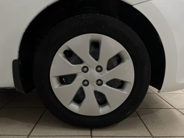 Kia Rio IV с пробегом 2019 года, цена 800 000 рублей, 357986 км, седан, Автокод Объявления