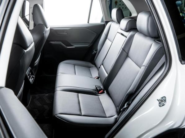 Toyota RAV4 VI (XA60) с пробегом 2026 года, цена 4 400 000 рублей, 88 км, внедорожник, Автокод Объявления