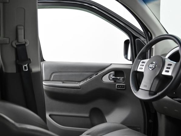 Nissan Pathfinder III Рестайлинг с пробегом 2011 года, цена 1 449 000 рублей, 138000 км, внедорожник, Автокод Объявления