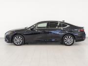 Lexus ES VII Москва  - изображение 38