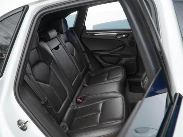 Porsche Macan I с пробегом 2015 года, цена 2 749 088 рублей, 204904 км, внедорожник, Автокод Объявления