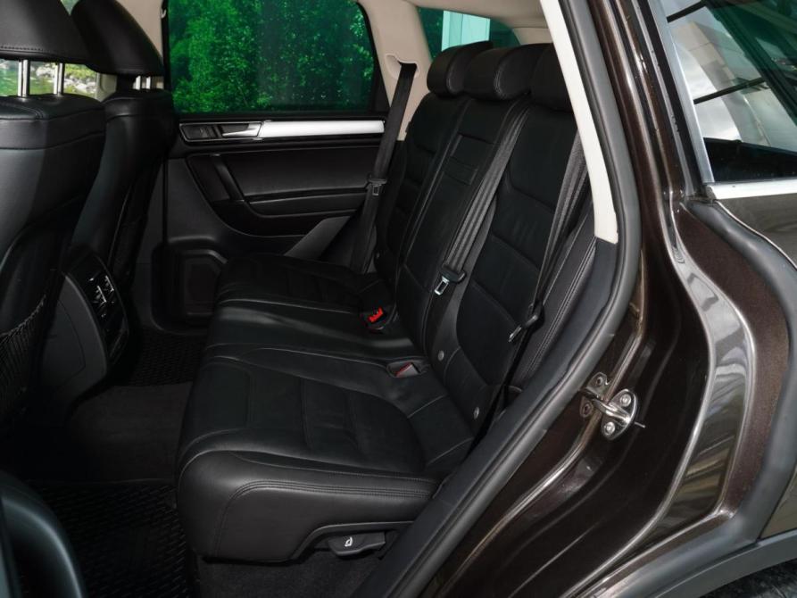 Volkswagen Touareg II Рестайлинг Тверь  - изображение 9