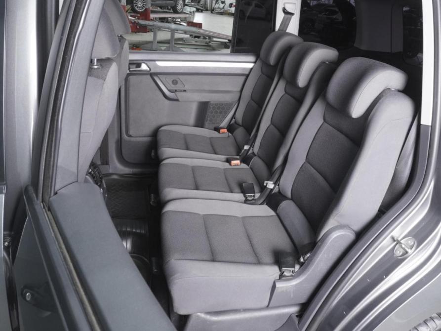 Volkswagen Touran I Рестайлинг 2 Ростов-на-Дону  - изображение 9