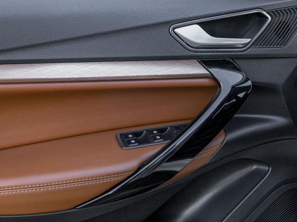 Lada (ВАЗ) Vesta I Рестайлинг (NG) с пробегом 2024 года, цена 1 724 100 рублей, 2000 км, универсал, Автокод Объявления