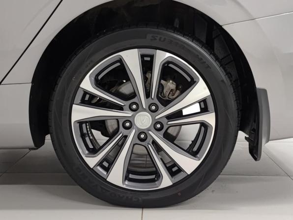 Changan Eado Plus с пробегом 2023 года, цена 1 599 000 рублей, 35103 км, седан, Автокод Объявления