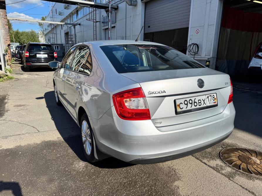 Skoda Rapid I Санкт-Петербург  - изображение 4