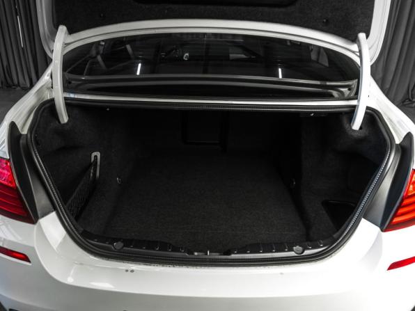 BMW 5 серии VI (F10/F11/F07) Рестайлинг с пробегом 2016 года, цена 2 399 000 рублей, 129181 км, седан, Автокод Объявления