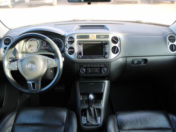 Volkswagen Tiguan I с пробегом 2010 года, цена 849 000 рублей, 249675 км, внедорожник, Автокод Объявления