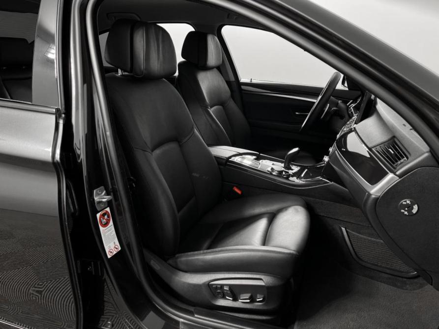 BMW 5 серии VI (F10/F11/F07) Рестайлинг Казань  - изображение 8