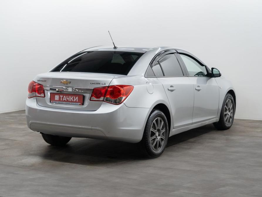 Chevrolet Cruze I Красноярск  - изображение 4