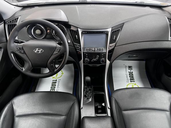 Hyundai Sonata VI (YF) с пробегом 2011 года, цена 1 120 000 рублей, 179814 км, седан, Автокод Объявления