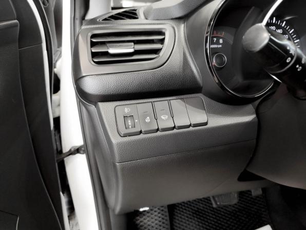 Kia Rio III с пробегом 2014 года, цена 759 000 рублей, 181411 км, хэтчбек, Автокод Объявления