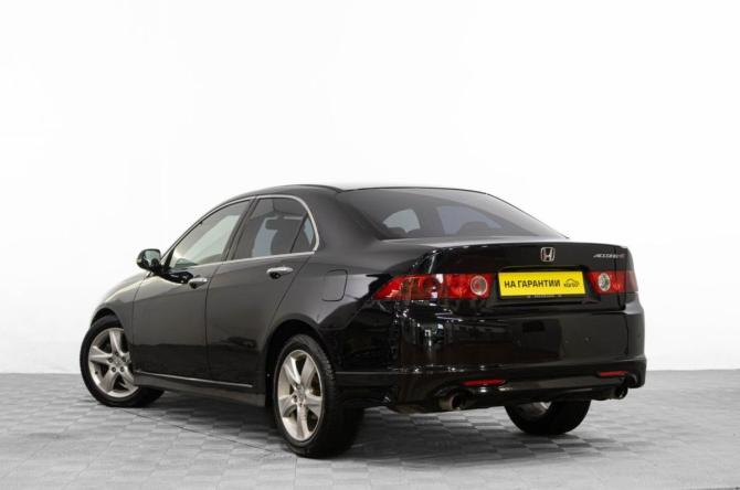 Honda Accord VII Рестайлинг с пробегом 2006 года, цена 849 000 рублей, 239000 км, седан, Автокод Объявления