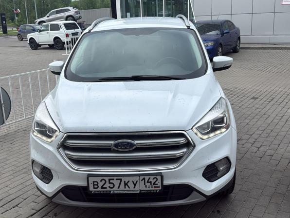 Ford Kuga II Рестайлинг с пробегом 2018 года, цена 1 180 000 рублей, 135958 км, внедорожник, Автокод Объявления