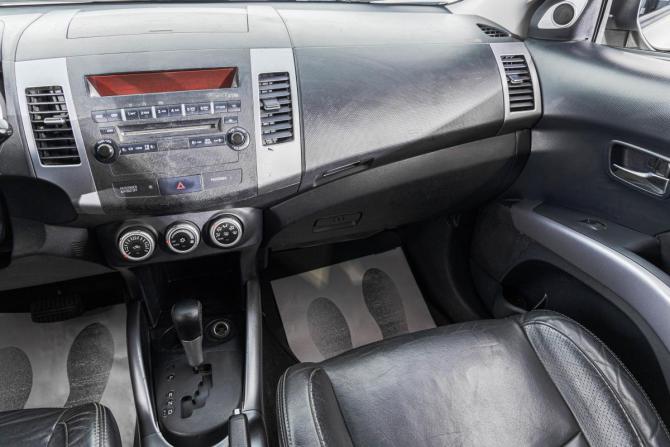 Mitsubishi Outlander II с пробегом 2008 года, цена 1 149 000 рублей, 235000 км, внедорожник, Автокод Объявления