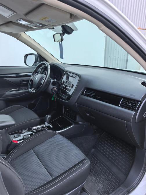 Mitsubishi Outlander III Рестайлинг 3 Санкт-Петербург  - изображение 21