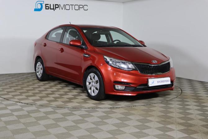 Kia Rio III Рестайлинг с пробегом 2015 года, цена 1 299 990 рублей, 34717 км, седан, Автокод Объявления